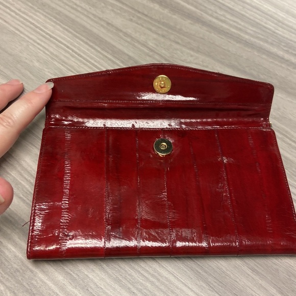 Vintage Genuine Eel Skin Kiss Lock Wallet - Picture 15 of 16